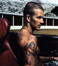 Tatuaje David Beckham de Louis Mollo